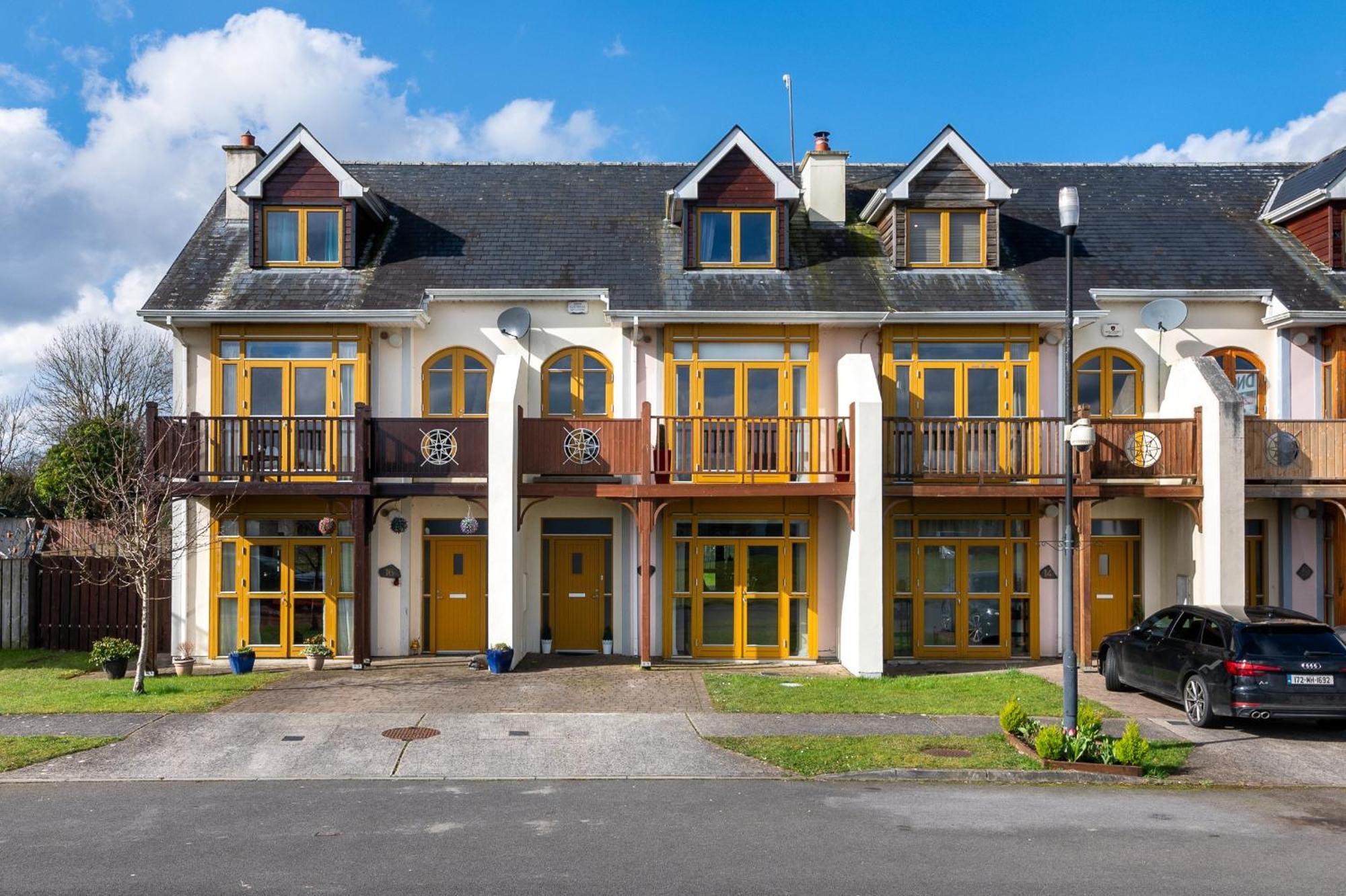 Shannonside - Stylish 5 Bed Marina Home & 40Ft Mooring Termonbarry Bagian luar foto